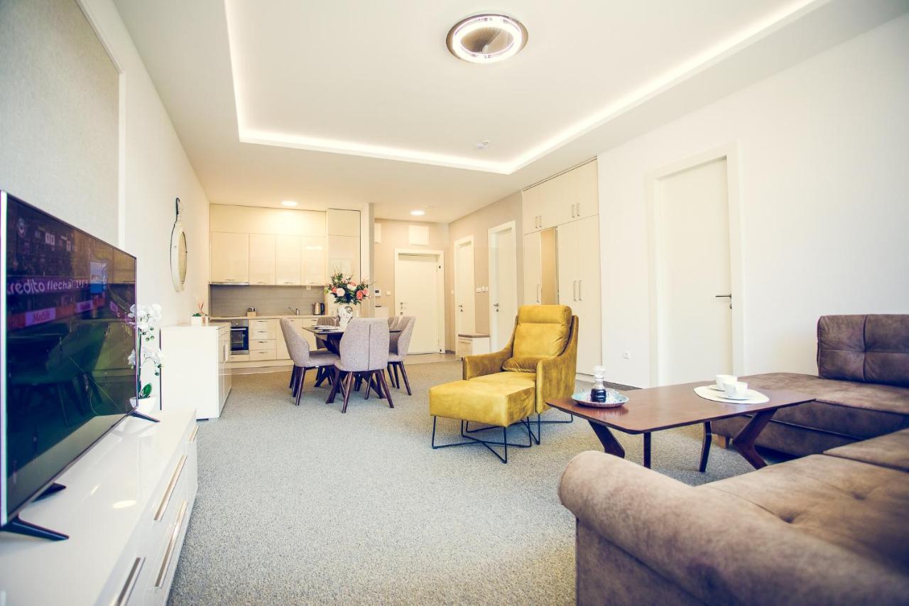 באניה לוקה Apartmani Sl Luxury מראה חיצוני תמונה