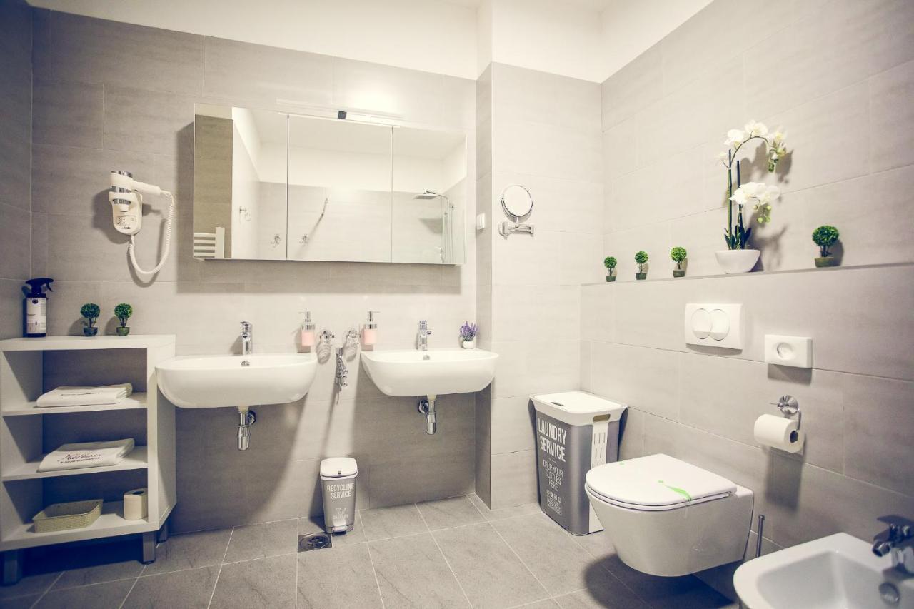 באניה לוקה Apartmani Sl Luxury מראה חיצוני תמונה