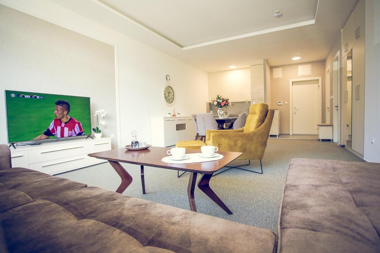 באניה לוקה Apartmani Sl Luxury מראה חיצוני תמונה