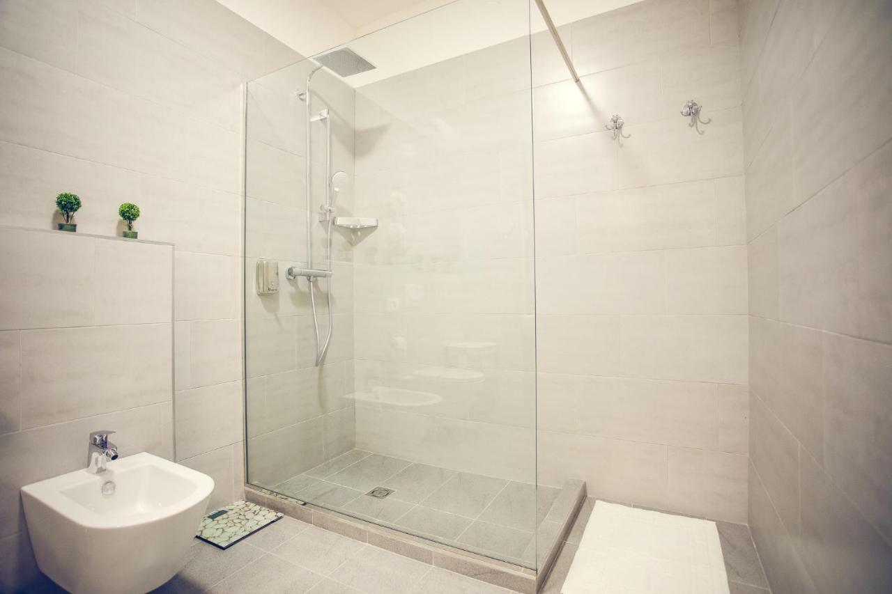 באניה לוקה Apartmani Sl Luxury מראה חיצוני תמונה