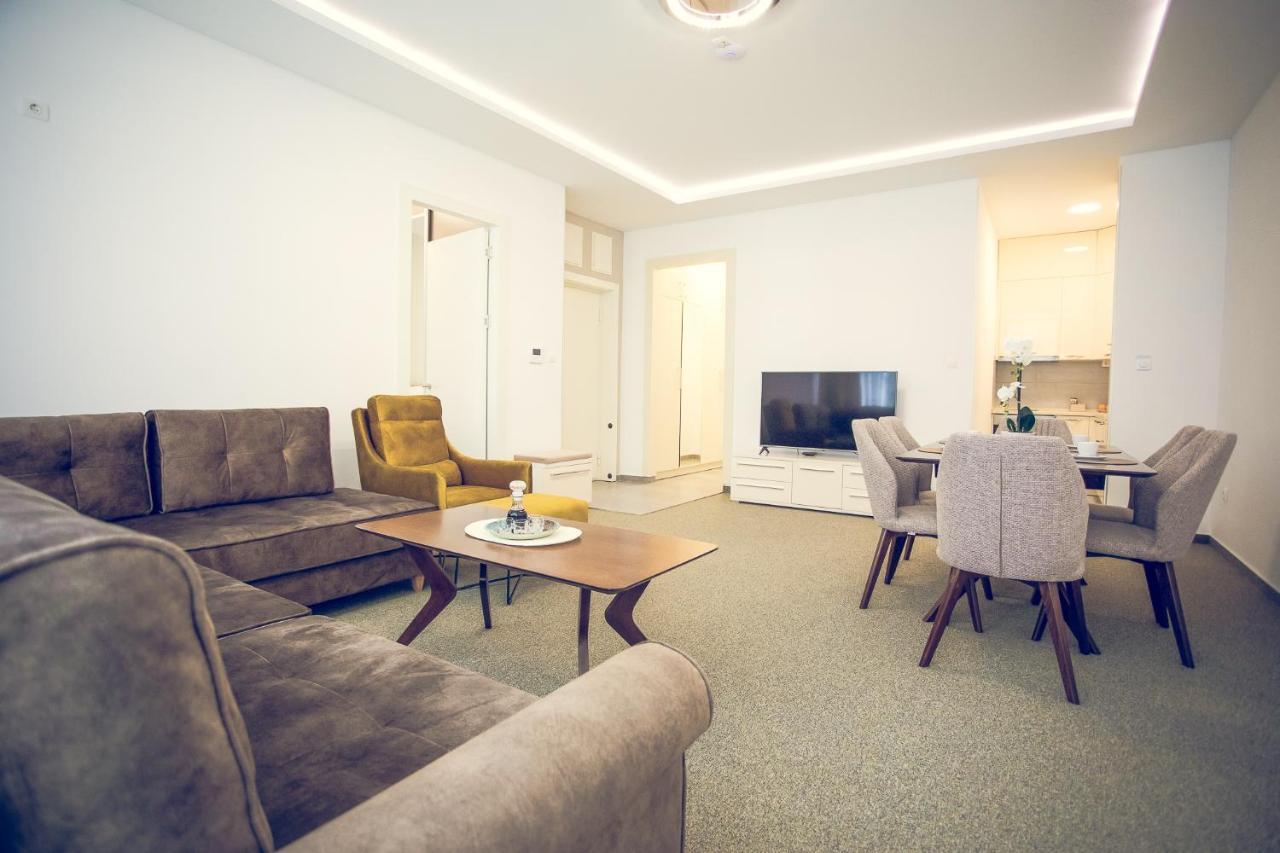 באניה לוקה Apartmani Sl Luxury מראה חיצוני תמונה
