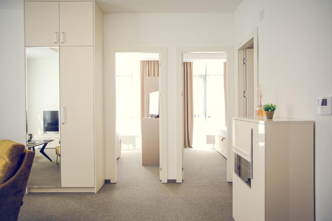באניה לוקה Apartmani Sl Luxury מראה חיצוני תמונה